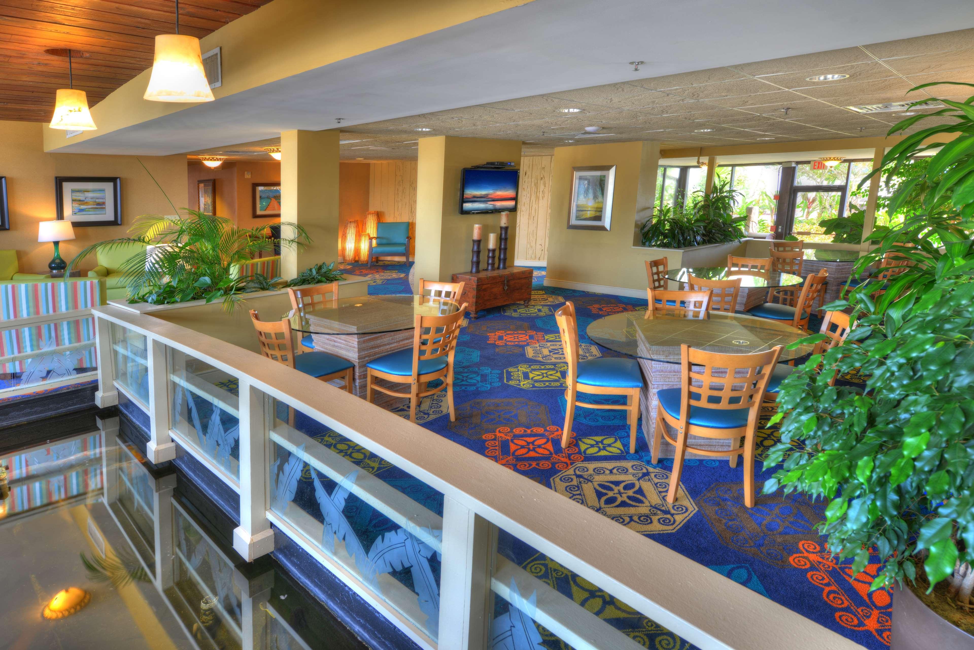 Best Western Aku Tiki Inn Daytona Beach Buitenkant foto