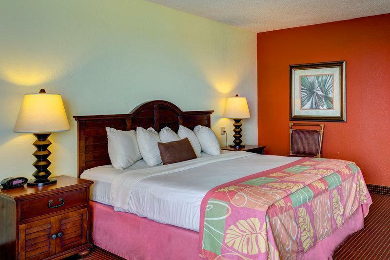 Best Western Aku Tiki Inn Daytona Beach Buitenkant foto