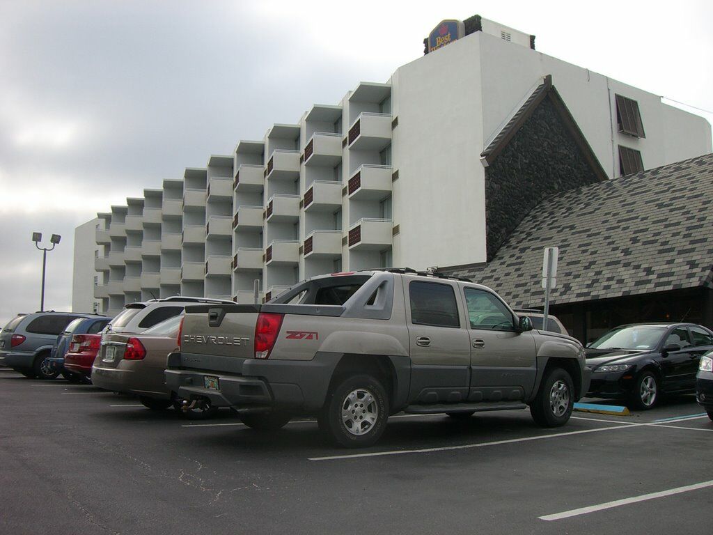 Best Western Aku Tiki Inn Daytona Beach Buitenkant foto